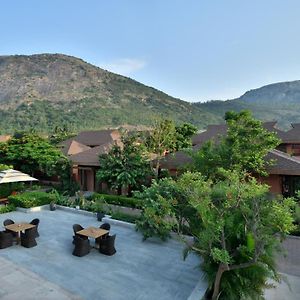 Bungalow Balcony Courtyard View